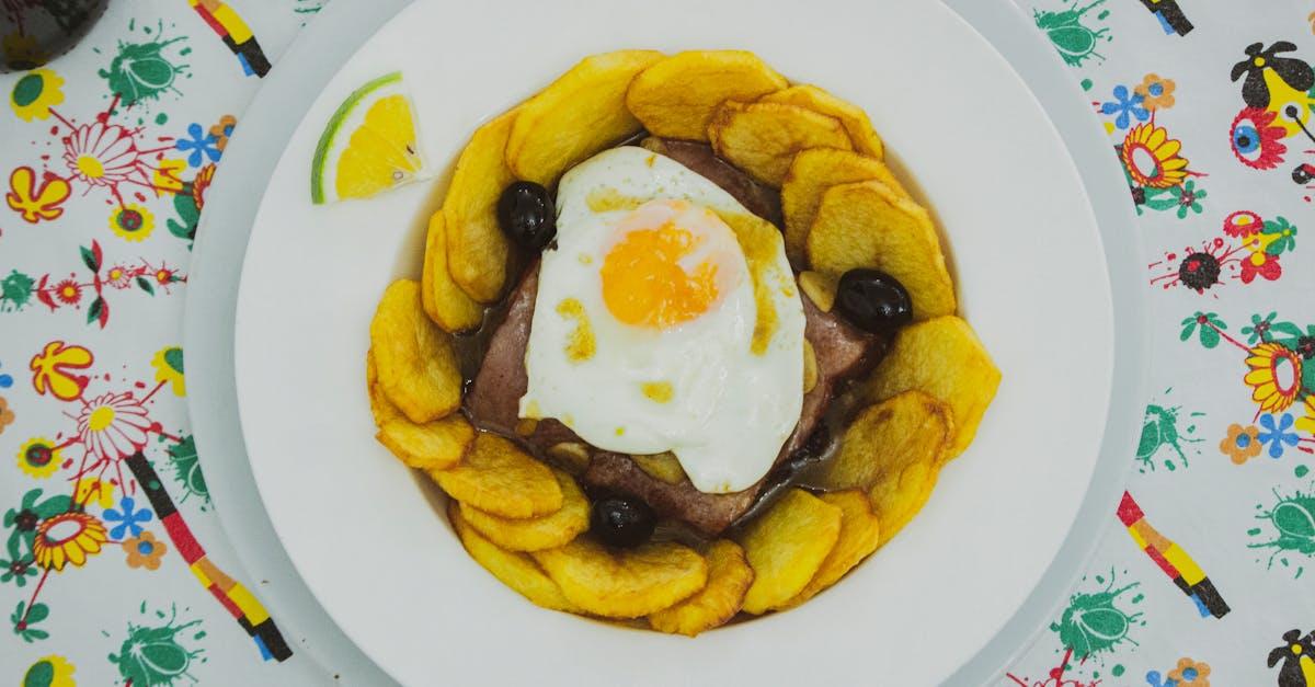 Bacalhau à Brás (Portuguese Salt Cod) — Seafood recipe plated