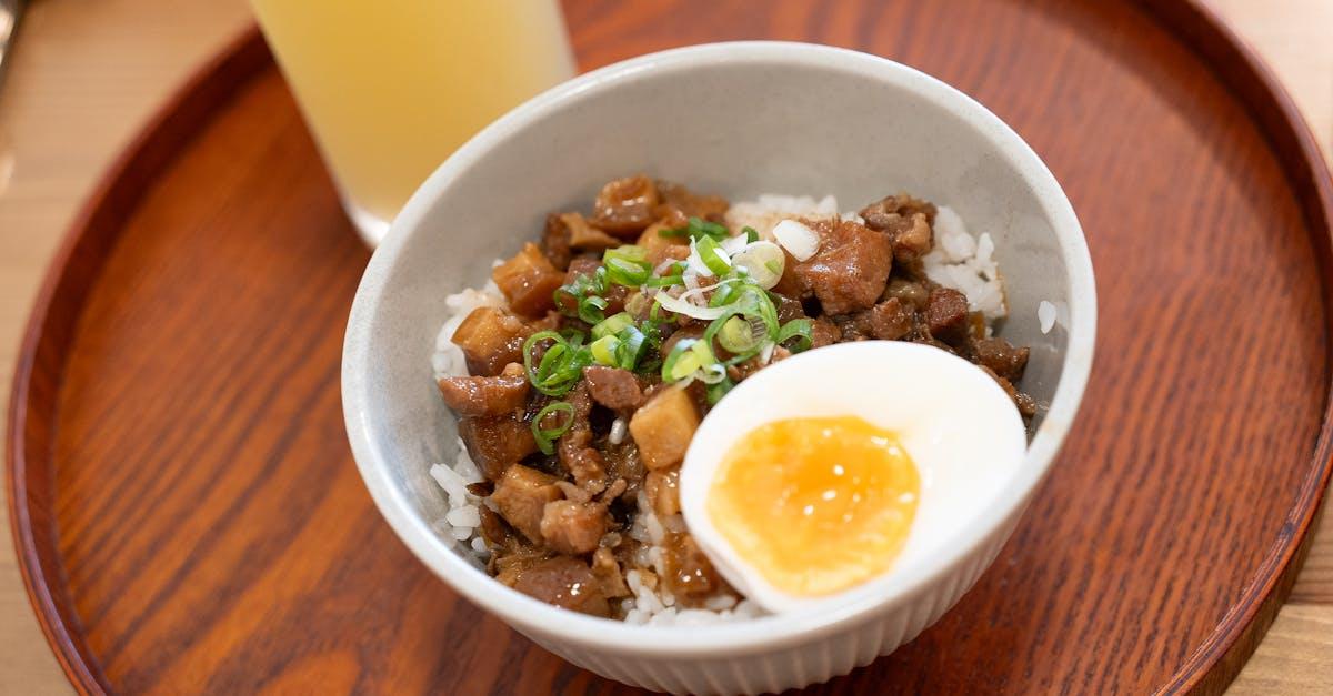 Lu Sipi (Tongan Lamb in Coconut) — Lamb recipe plated