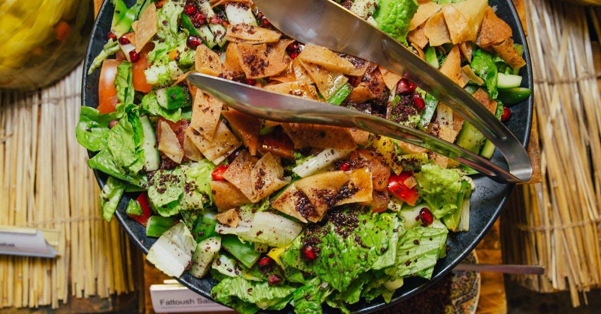 Za'atar Fattoush — Salads recipe plated